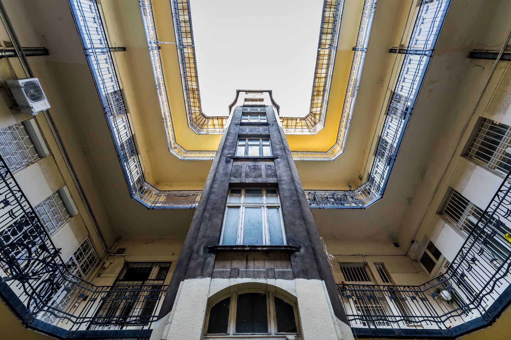 Thimg Dsc04062 1600x700 – Buy Budapest Apartments