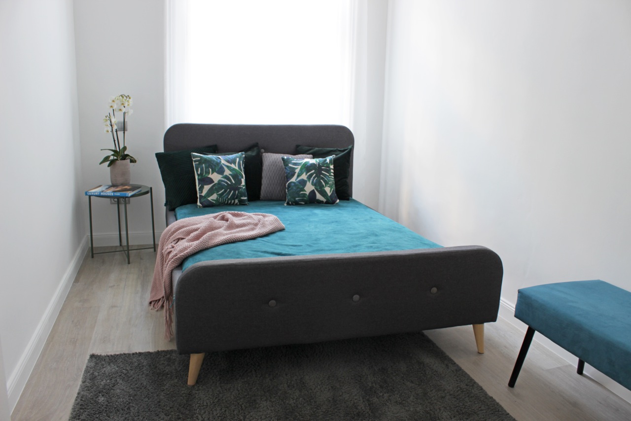 Thimg Bajcsy Kishalo 1600x700 – Buy Budapest Apartments
