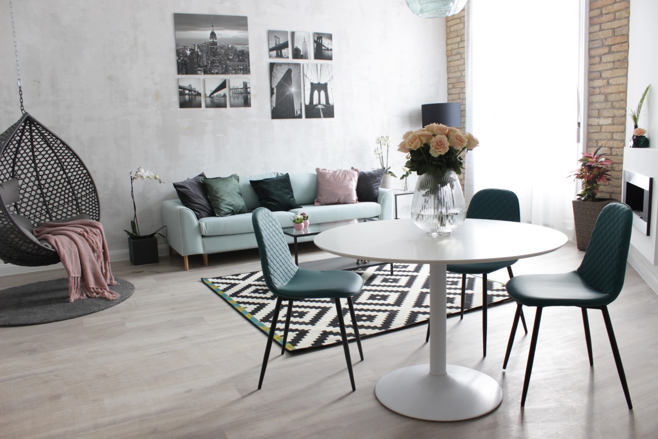 Thimg Bajcsy Nappali 1600x700 – Buy Budapest Apartments