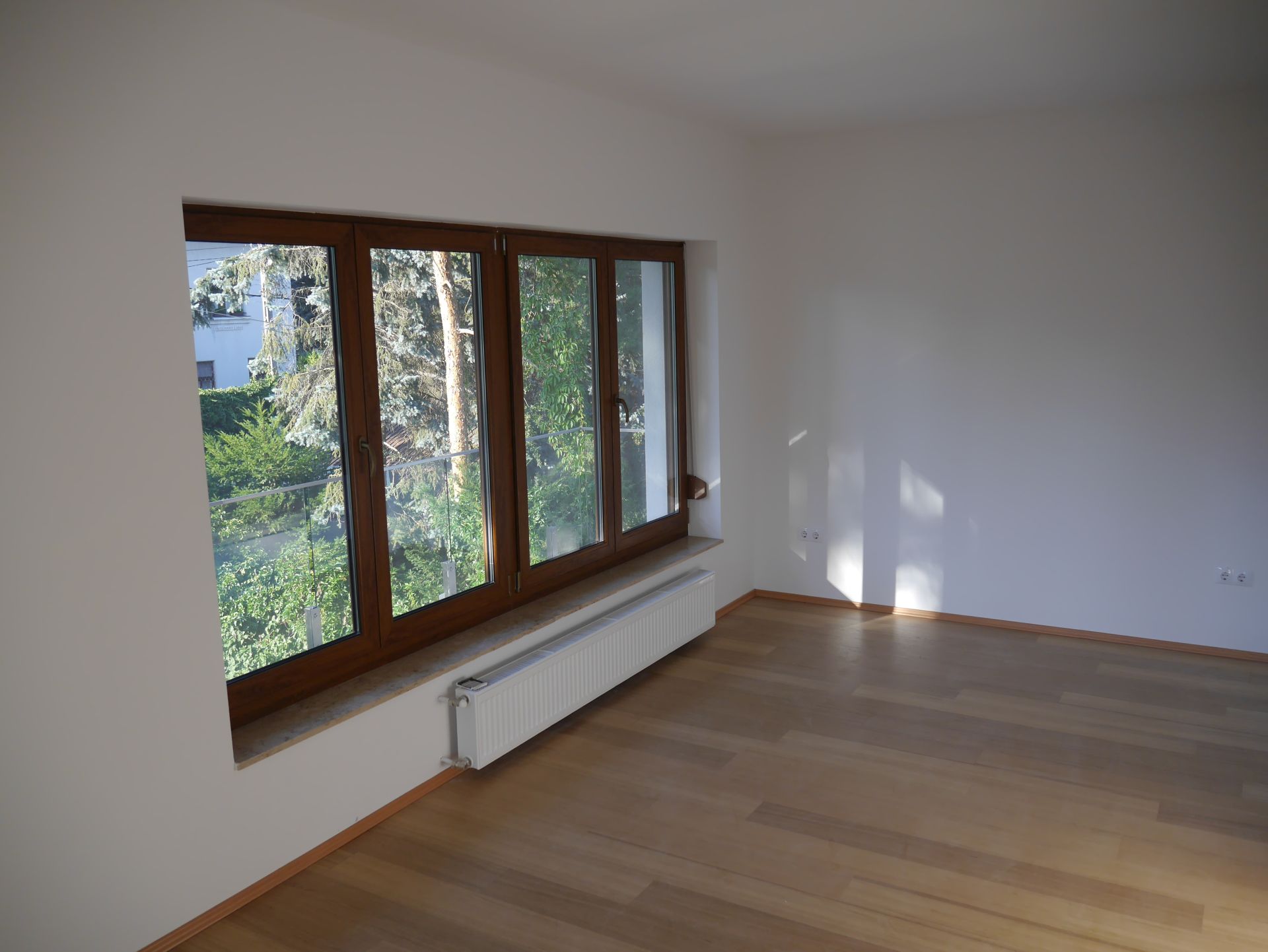 Thimg 2018 Csatlós Em.szoba2 1600x700 – Buy Budapest Apartments