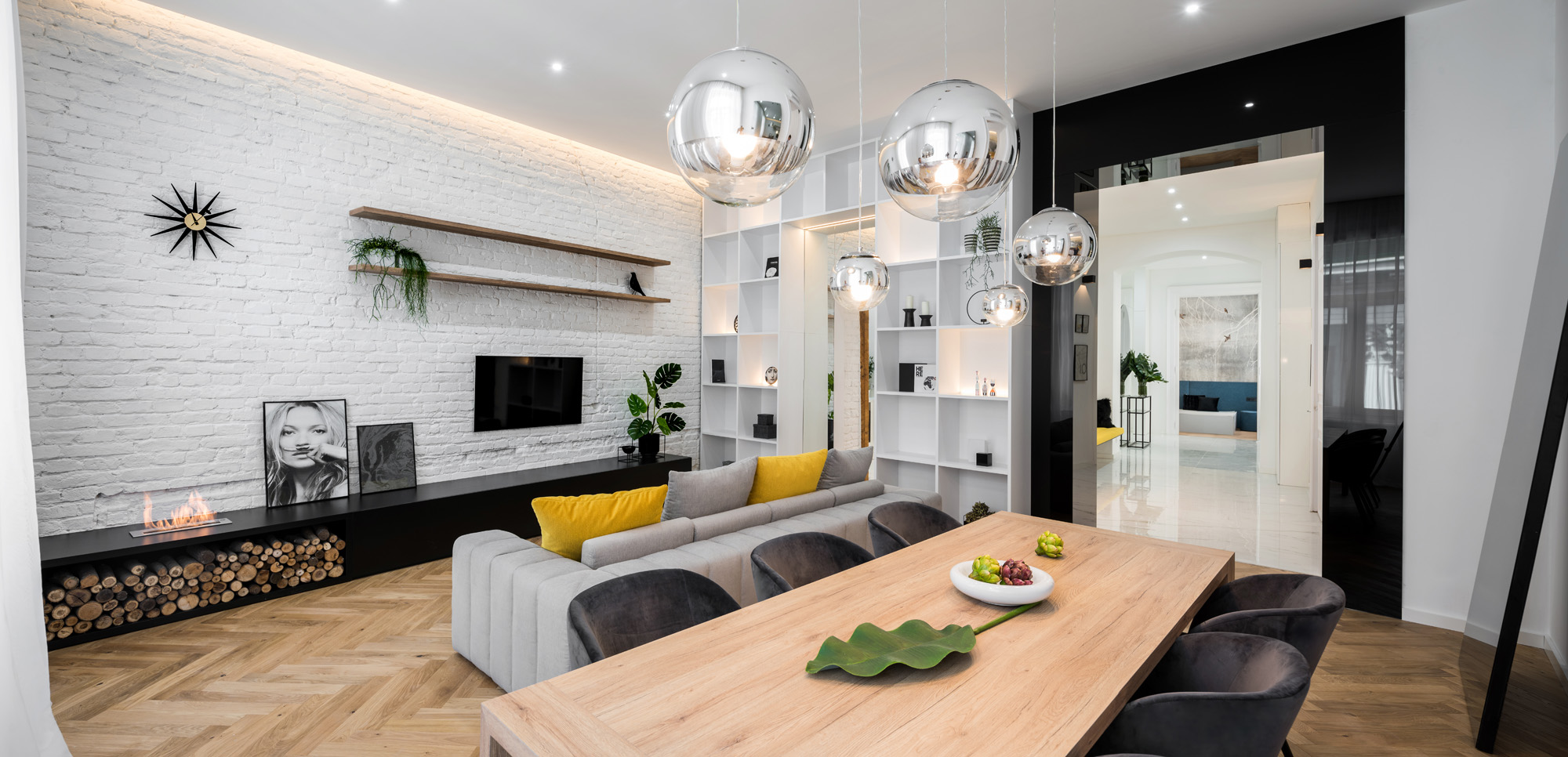 Thimg Varoshaza 32 1600x700 – Buy Budapest Apartments