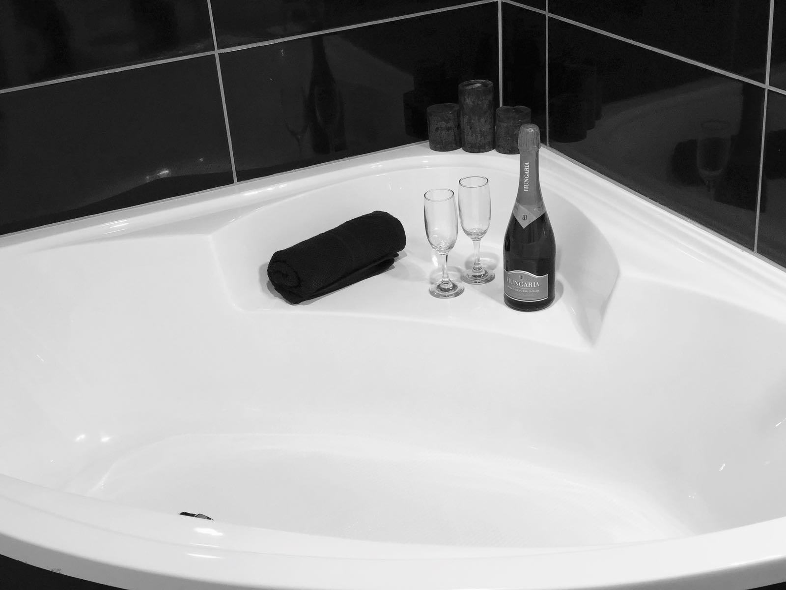 bajnok utca, Budapest, Hungary, 1 Bedroom Bedrooms, 2 Rooms Rooms,2 BathroomsBathrooms,Apartment,For sale,1306