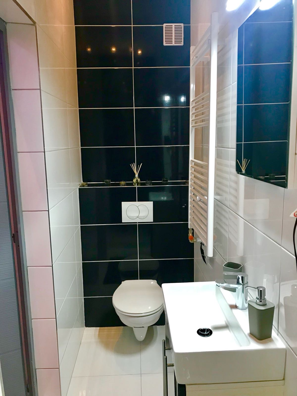 bajnok utca, Budapest, Hungary, 1 Bedroom Bedrooms, 2 Rooms Rooms,2 BathroomsBathrooms,Apartment,For sale,1306
