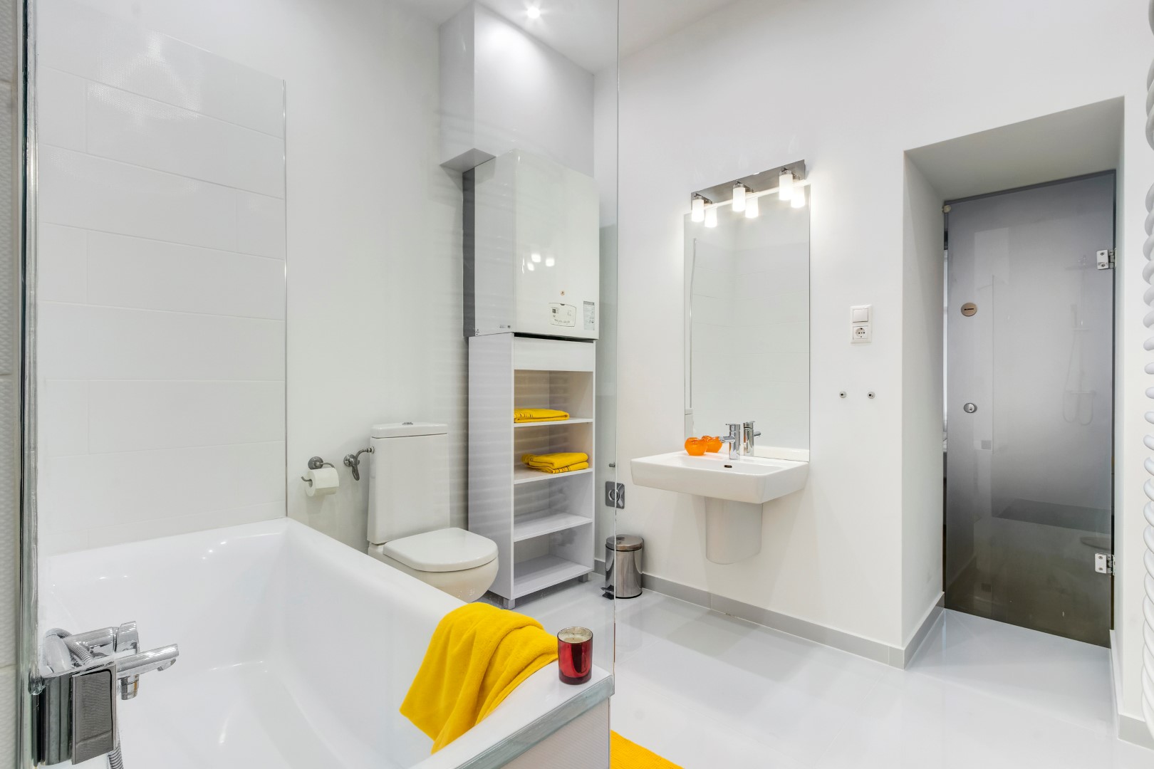 Hungary, 3 Bedrooms Bedrooms, 2 Rooms Rooms,3 BathroomsBathrooms,Apartment,For sale,1308