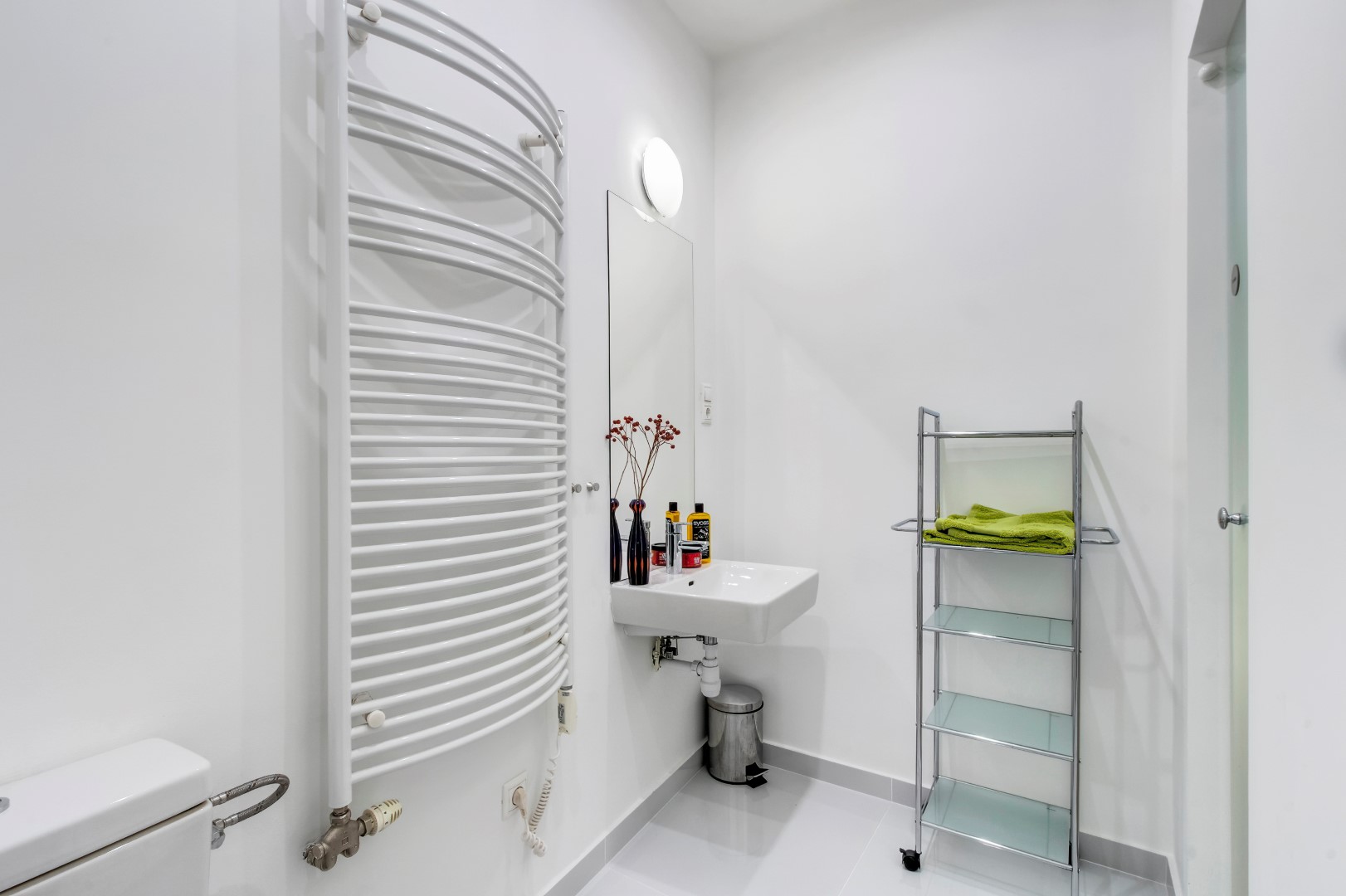 Hungary, 3 Bedrooms Bedrooms, 2 Rooms Rooms,3 BathroomsBathrooms,Apartment,For sale,1308