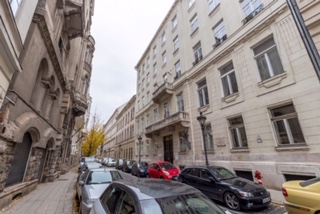 Hungary, 3 Bedrooms Bedrooms, 2 Rooms Rooms,3 BathroomsBathrooms,Apartment,For sale,1308