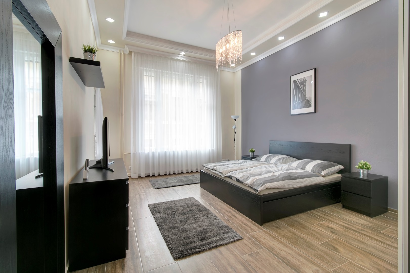 Vaci utca, Hungary, 2 Bedrooms Bedrooms, 1 Room Rooms,2 BathroomsBathrooms,Apartment,For sale,2,1309