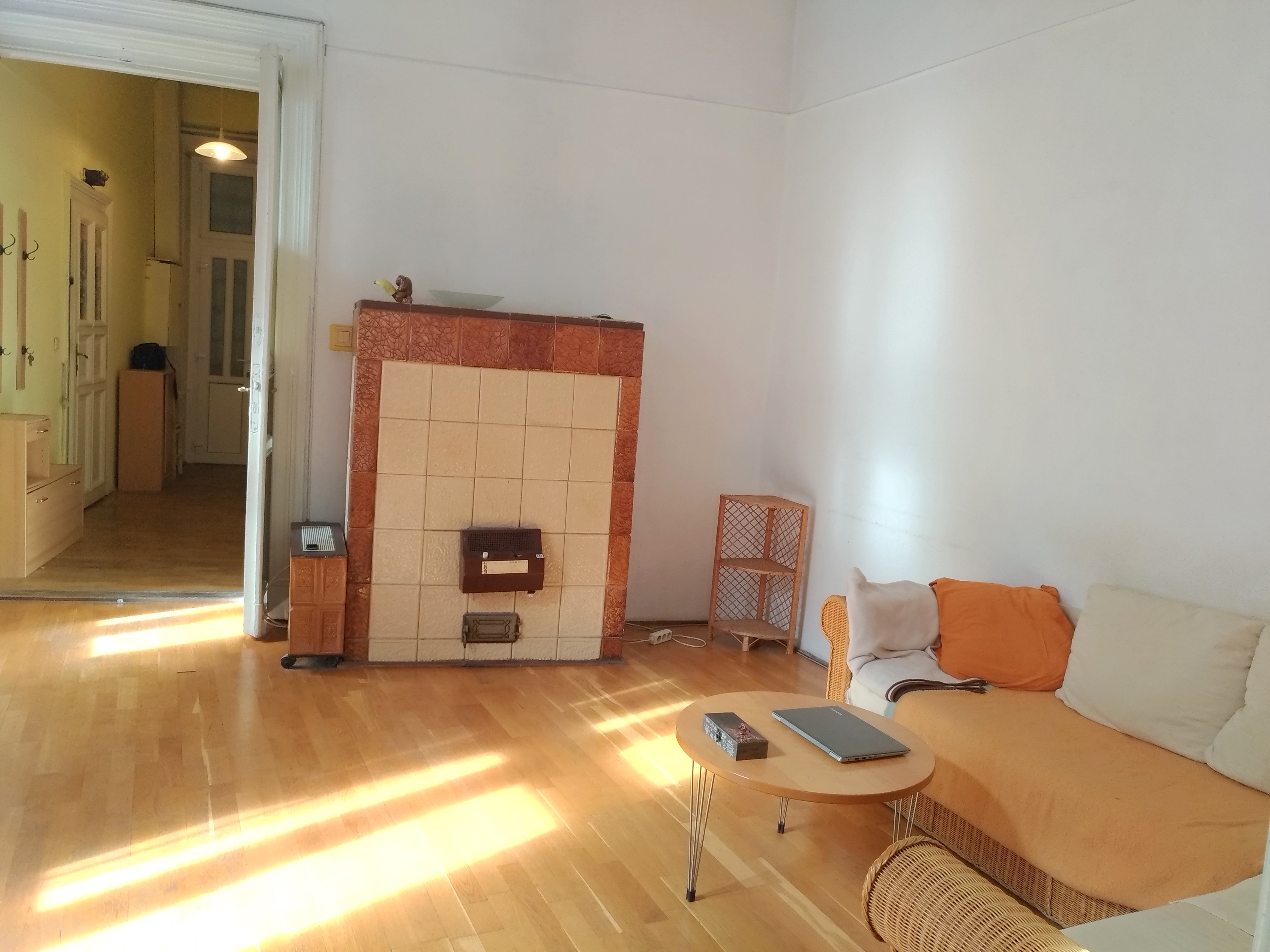 Hungary, 3 Bedrooms Bedrooms, 4 Rooms Rooms,Apartment,For sale,1311