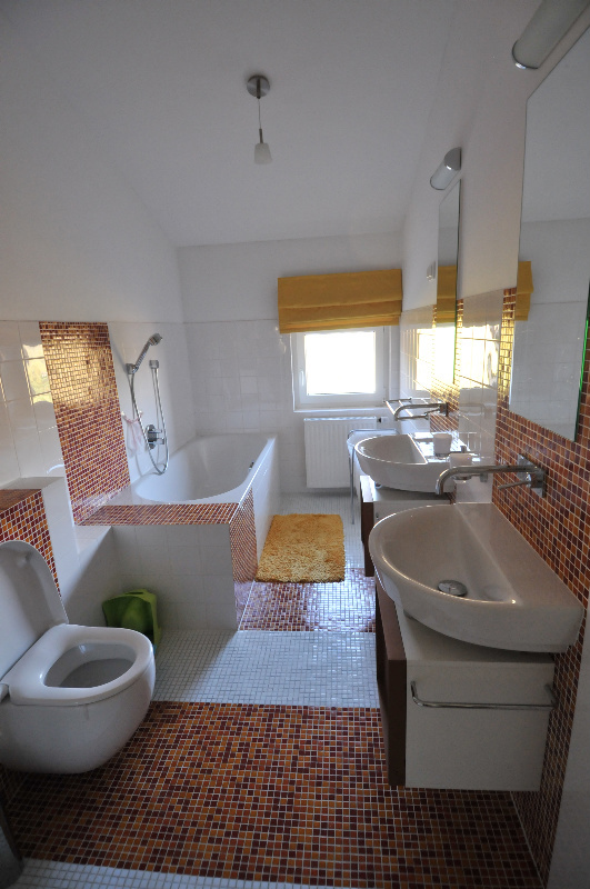 Hungary, 7 Bedrooms Bedrooms, 7 Rooms Rooms,7 BathroomsBathrooms,Apartment,For sale,1313