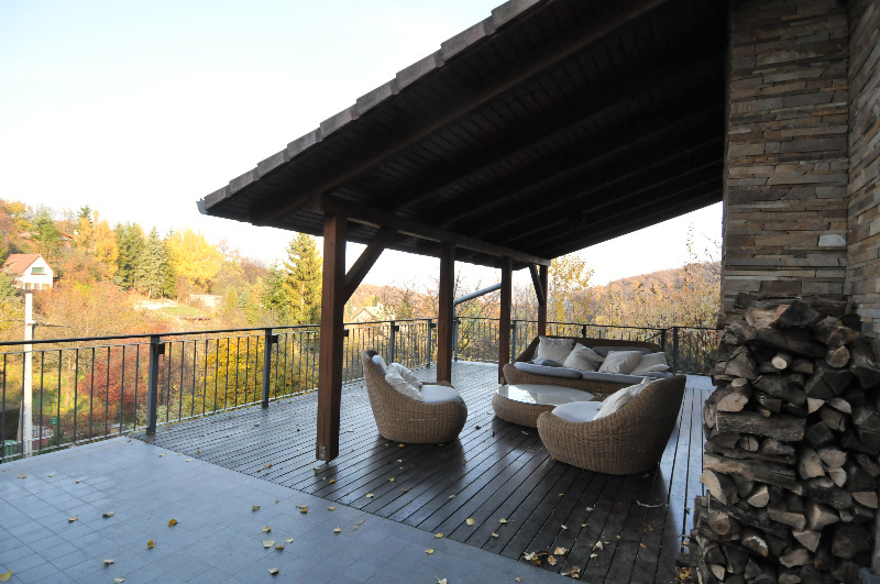 Hungary, 7 Bedrooms Bedrooms, 7 Rooms Rooms,7 BathroomsBathrooms,Apartment,For sale,1313