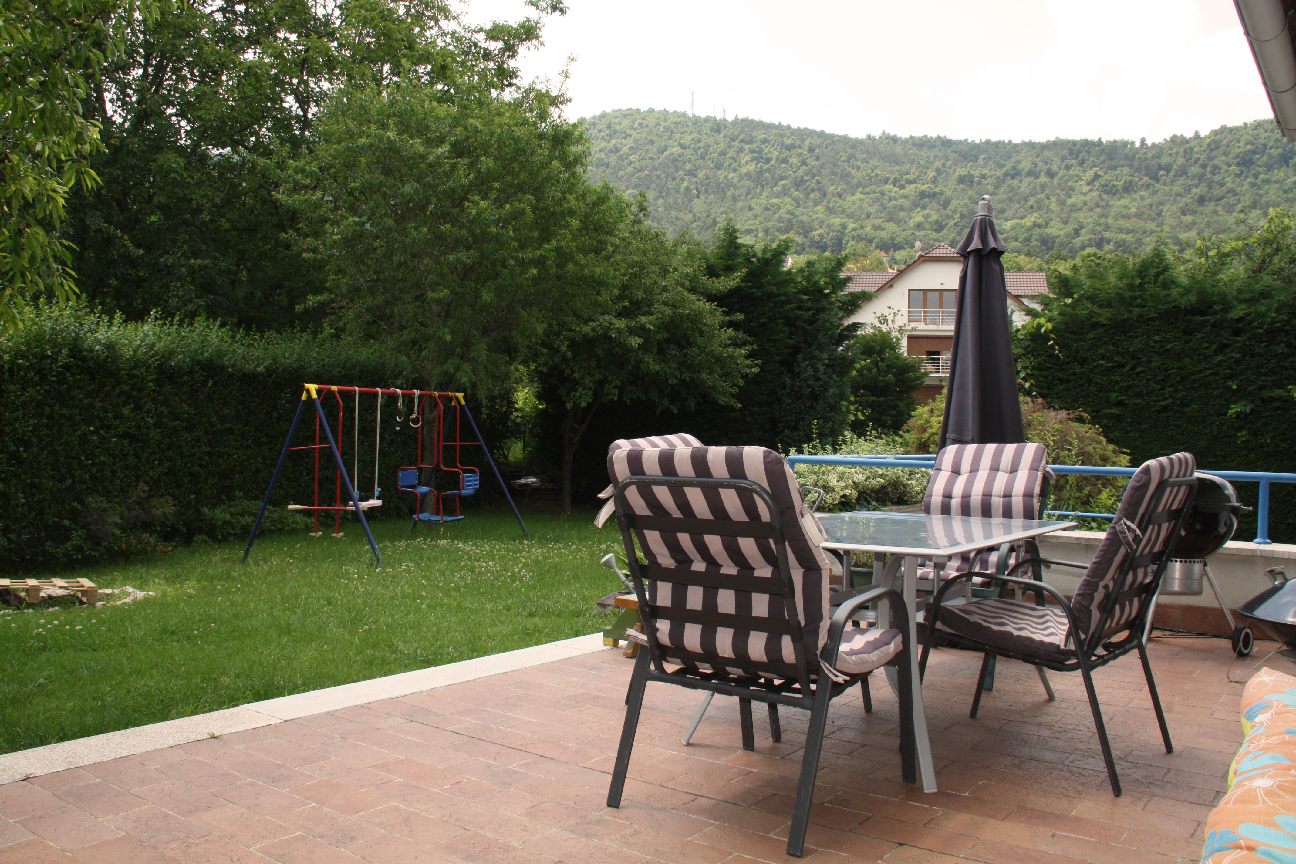 Hungary, 7 Bedrooms Bedrooms, 7 Rooms Rooms,3 BathroomsBathrooms,Apartment,For sale,1314
