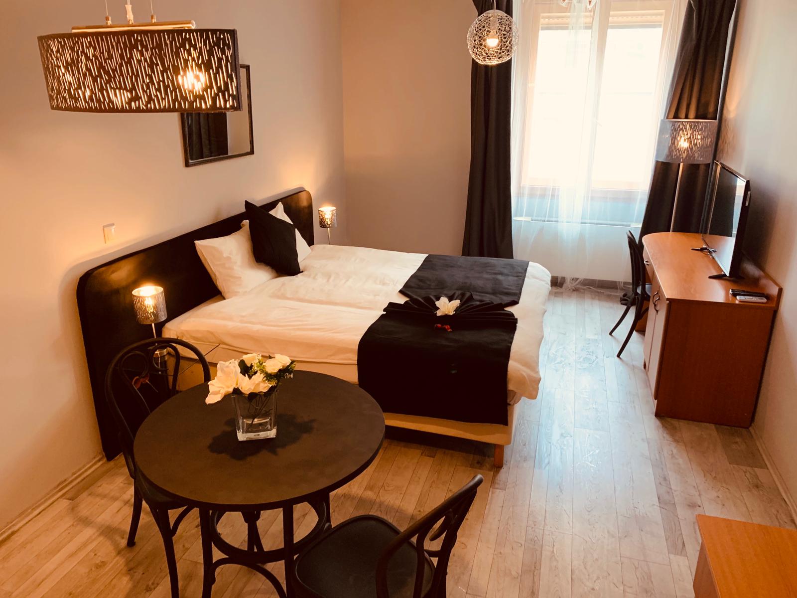 Hungary, 4 Bedrooms Bedrooms, 4 Rooms Rooms,4 BathroomsBathrooms,Apartment,For sale,1333