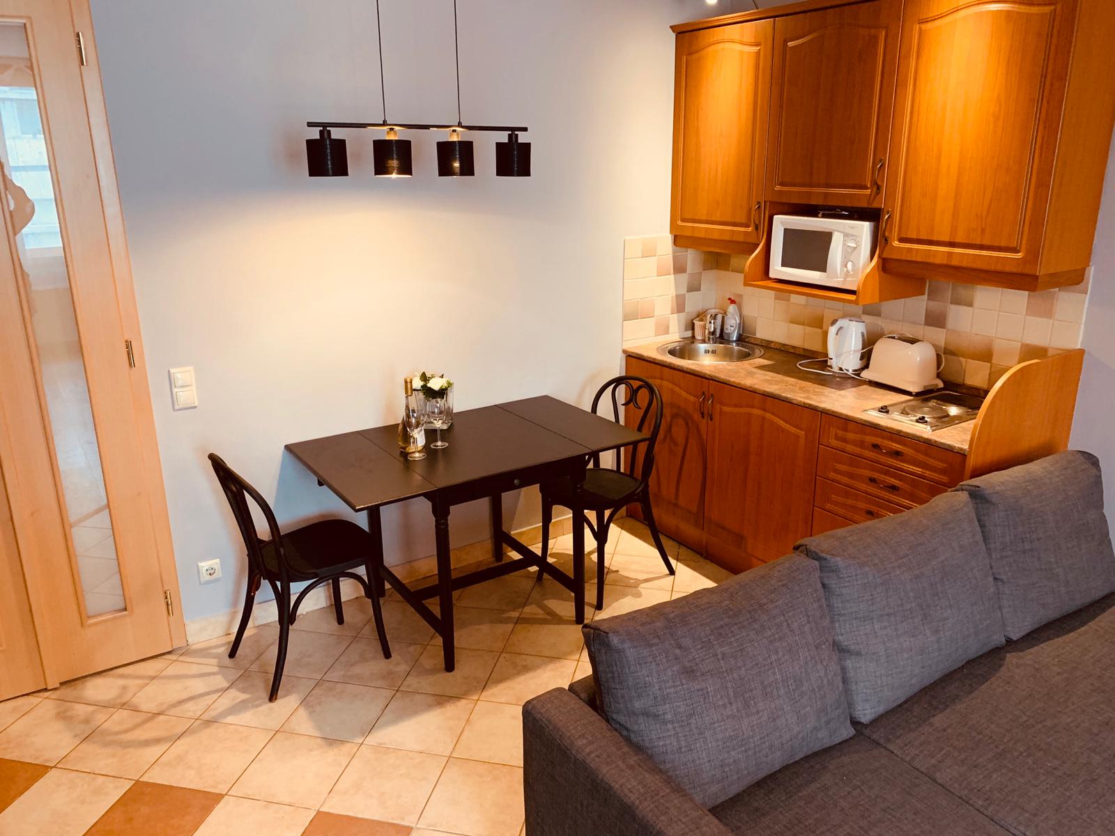 Hungary, 4 Bedrooms Bedrooms, 4 Rooms Rooms,4 BathroomsBathrooms,Apartment,For sale,1333