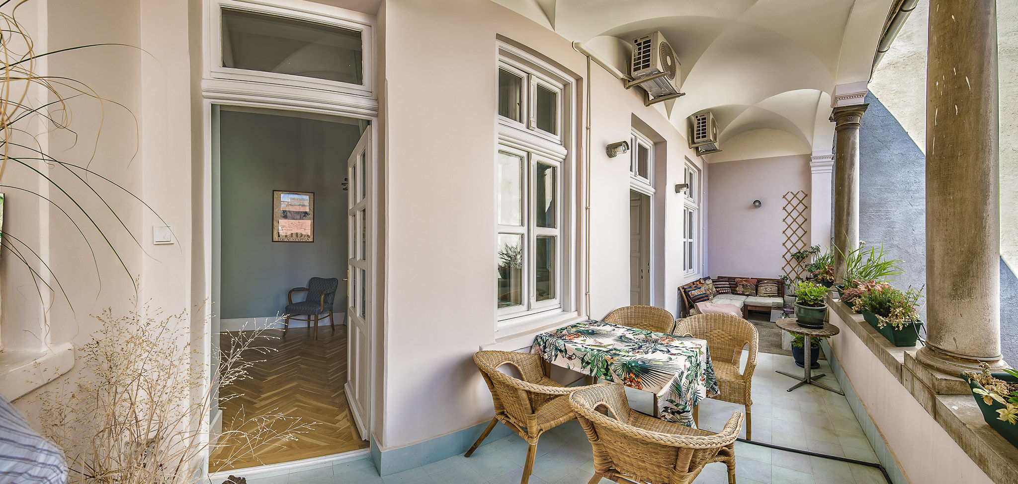 Királyi street, Budapest, Budapest, Hungary, 2 Bedrooms Bedrooms, ,3 BathroomsBathrooms,Apartment,For sale,Luxury Loft Apartment,Királyi street,3,1335