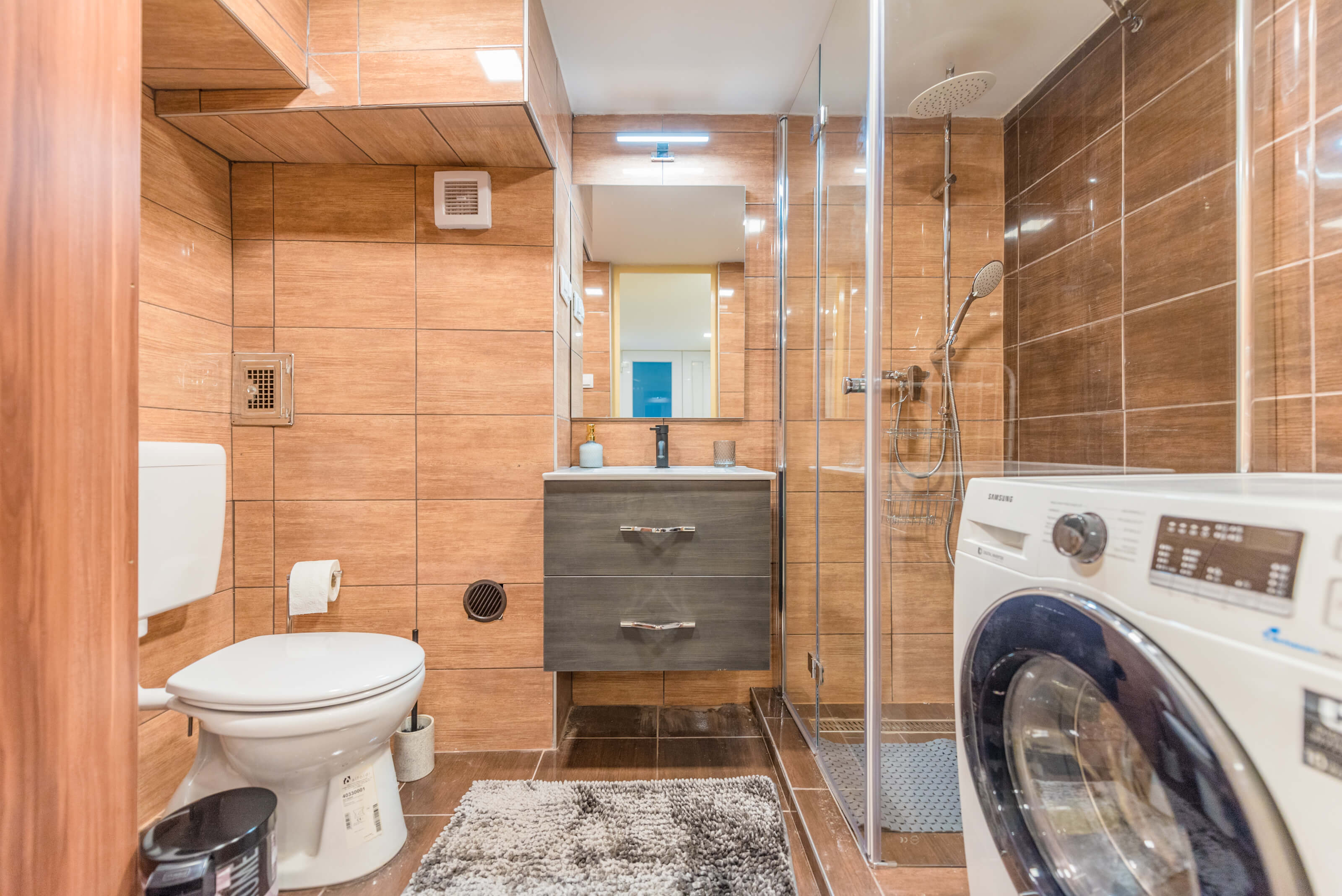 Jewish Quarter Prime Location Budapest District 7, Budapest, Budapest, Hungary, 4 Bedrooms Bedrooms, 4 Rooms Rooms,1 BathroomBathrooms,Apartment,For sale,New York Palace Café Digital Apartment ,1336