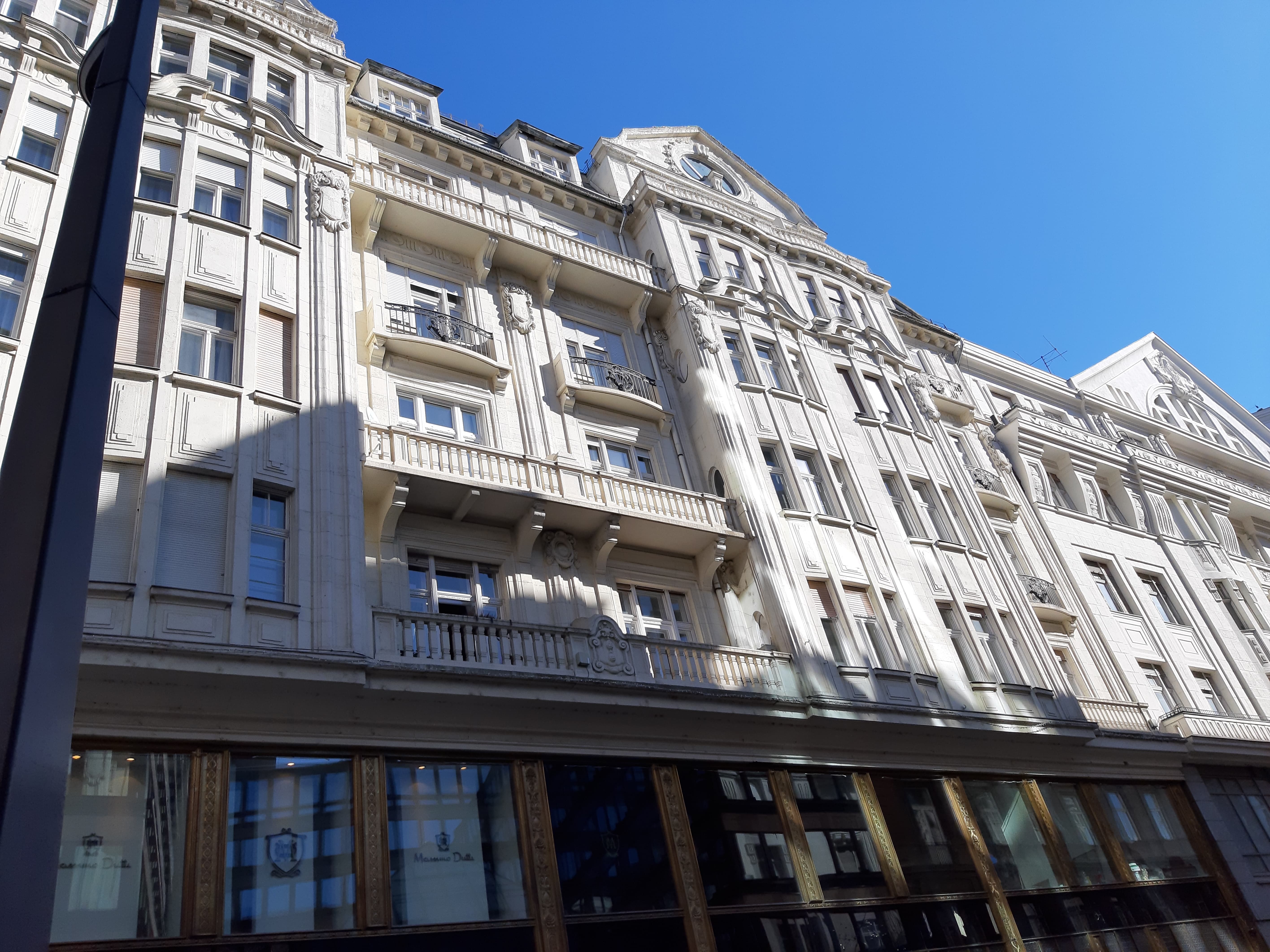 Bècsi utca, 5 th floor, Budapest, Budapest, Hungary, 2 Bedrooms Bedrooms, 2 Rooms Rooms,Apartment,For sale, panoramic flat, Bècsi utca, 5 th floor,Bècsi utca, 5 th floor,5,1338