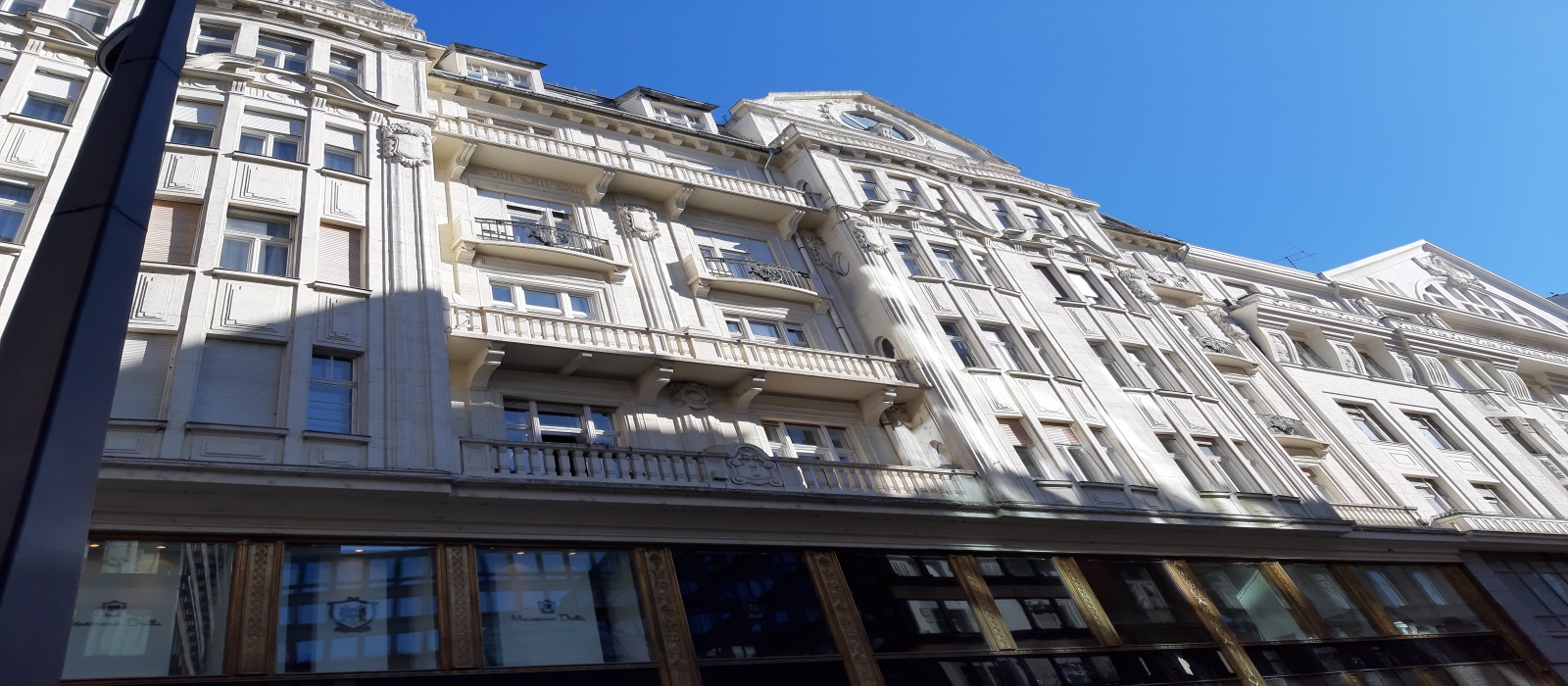 Bècsi utca,5 th floor,Budapest,Budapest,Hungary,2 Bedrooms Bedrooms,2 Rooms Rooms,Apartment,panoramic flat,Bècsi utca,5 th floor,Bècsi utca,5 th floor,5,1338