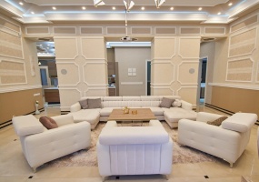 Hungary, 4 Bedrooms Bedrooms, ,3 BathroomsBathrooms,Apartment,For sale,1347
