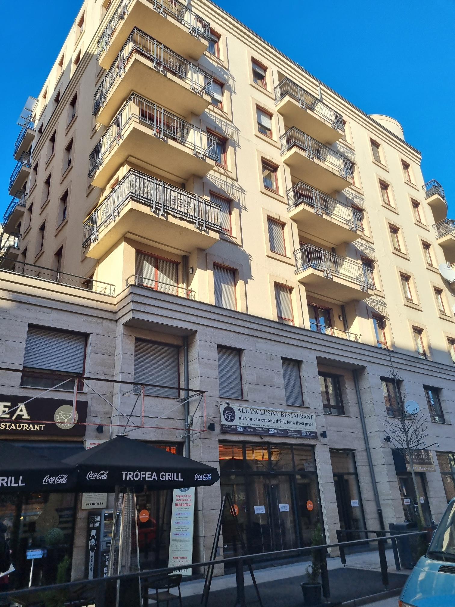 Hungary, 1 Bedroom Bedrooms, 1 Room Rooms,1 BathroomBathrooms,Apartment,For sale,1360