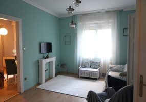 Hungary, 2 Bedrooms Bedrooms, ,Apartment,For sale,1373