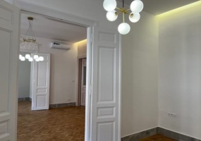 Hungary, ,Apartment,For sale,1378