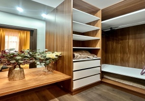 Hungary, 2 Bedrooms Bedrooms, ,2 BathroomsBathrooms,Apartment,For sale,1400