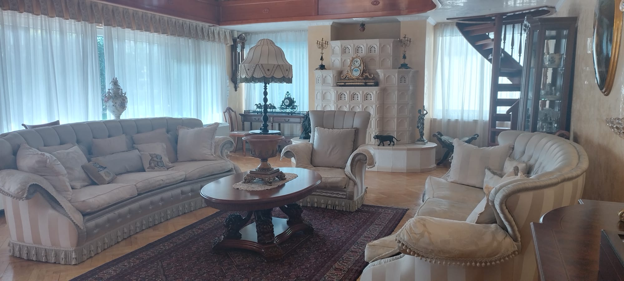 Hungary, 5 Bedrooms Bedrooms, 5 Rooms Rooms,Villa,For sale,1403