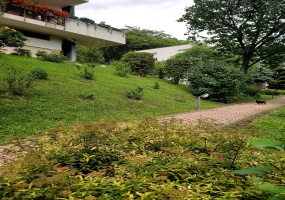 Hungary, 2 Bedrooms Bedrooms, 1 Room Rooms,1 BathroomBathrooms,Apartment,For sale,1404