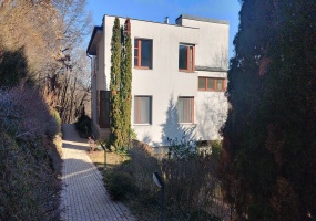 Hungary, 2 Bedrooms Bedrooms, 1 Room Rooms,1 BathroomBathrooms,Apartment,For sale,1404