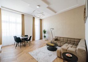 Hungary, ,Apartment,For sale,1407