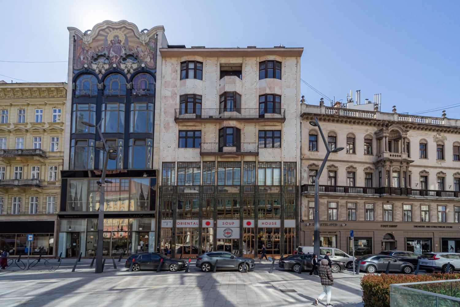 Hungary, 3 Bedrooms Bedrooms, ,2 BathroomsBathrooms,Apartment,For sale,1408