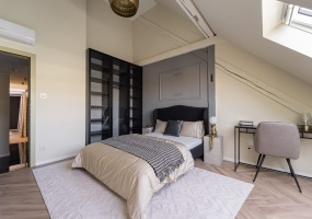 Hungary, 3 Bedrooms Bedrooms, ,2 BathroomsBathrooms,Apartment,For sale,1408
