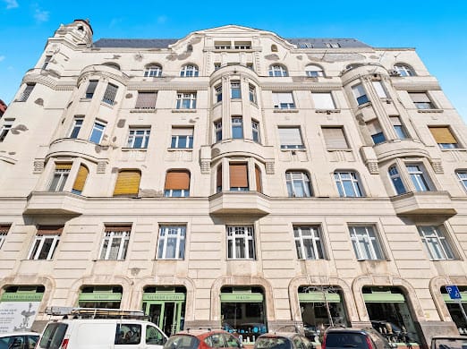 Falk Miksa utca, 5, Budapest, 3 Bedroom Bedrooms, 4 Room Rooms,3 BathroomBathrooms,Apartment,For sale,Falk Miksa utca,3,1552