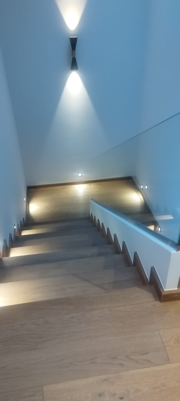 4 Bedroom Bedrooms, 5 Room Rooms,4 BathroomBathrooms,Villa,For sale,0,854535